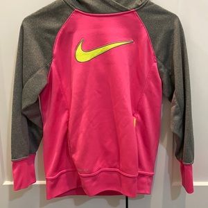 Girls Nike sweatshirt. Worn but great shape.